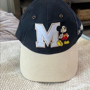 Disney Navy and Cream Mickey Mouse Cap EUC